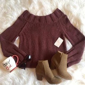 🌸Free People Chunky Knit Rose Sweater🌸